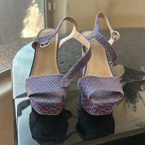 Tory Burch wedge sanders